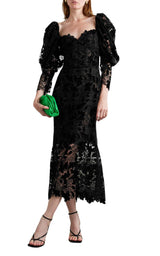 Oscar de la Renta Guipure Lace Midi dress - Runway Catalog